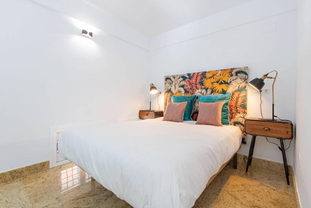Becas Alameda Duplex By Valcambre Apartment Seville Exterior photo